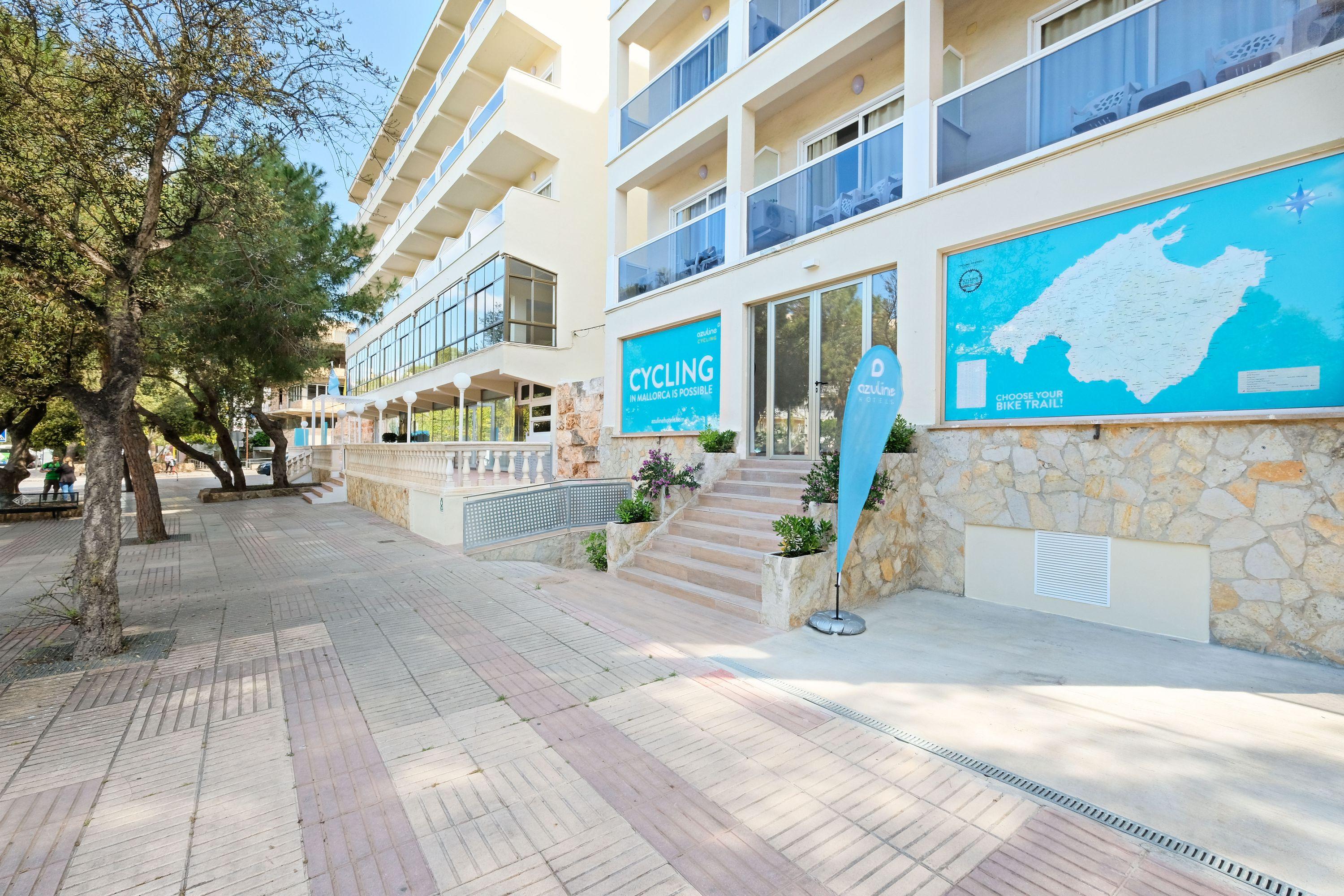 Azuline Hotel Bahamas Y Bahamas II El Arenal  Exterior photo